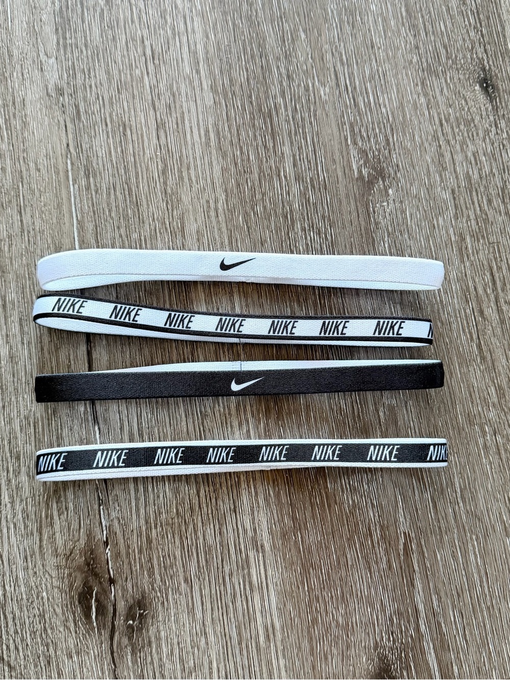 Nike Black and White Slim Athletic Headbands - Pack of 4